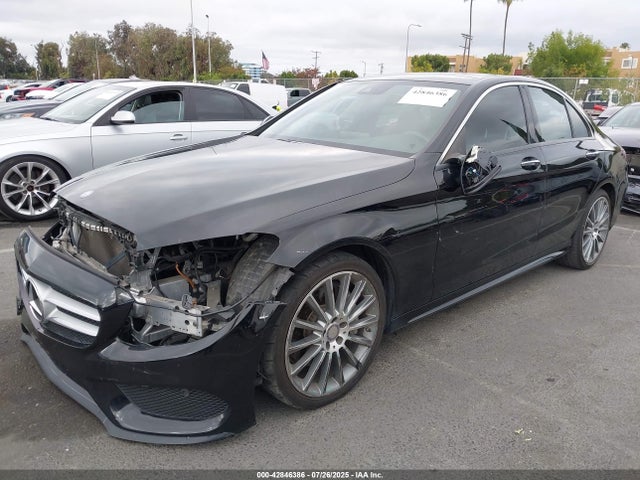 55SWF6GB0FU012628 Mercedes-Benz C 400 4matic