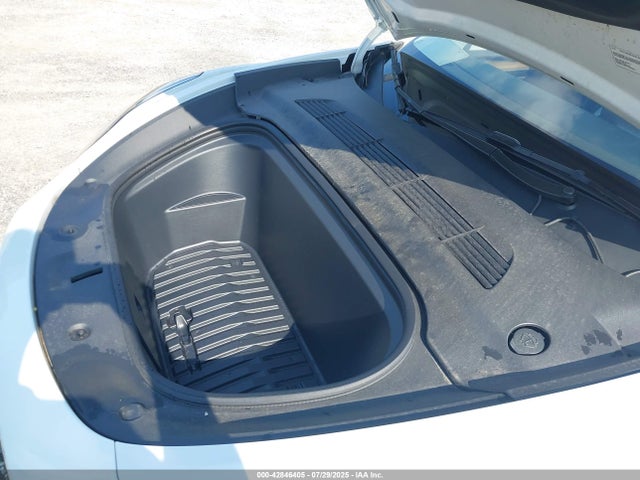 2023 TESLA MODEL Y 7SAYGAEE5PF971132 Photo 9