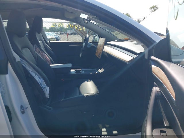 2023 TESLA MODEL Y 7SAYGAEE5PF971132 Photo 4