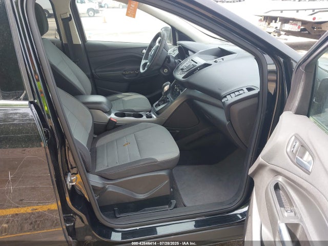 2016 FORD ESCAPE 1FMCU0GX5GUB75749 Photo 4