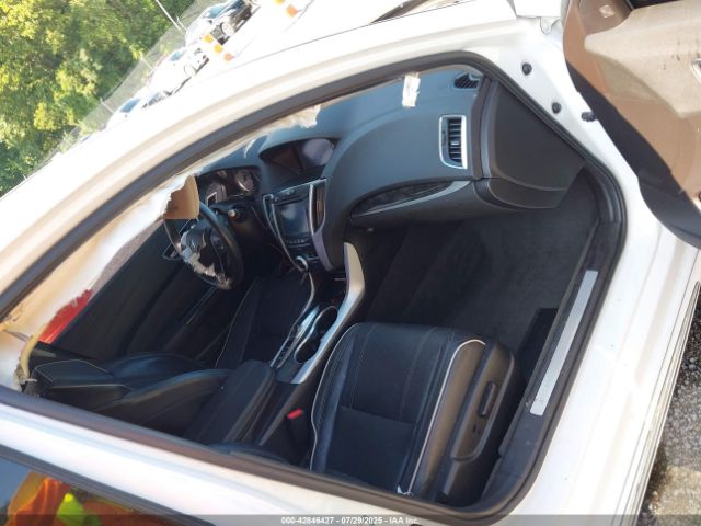 2018 ACURA TLX 19UUB3F52JA003947 Photo 4