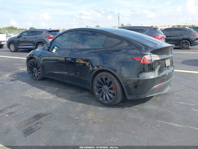 2022 TESLA MODEL Y 7SAYGDEF8NF391851 Photo 2