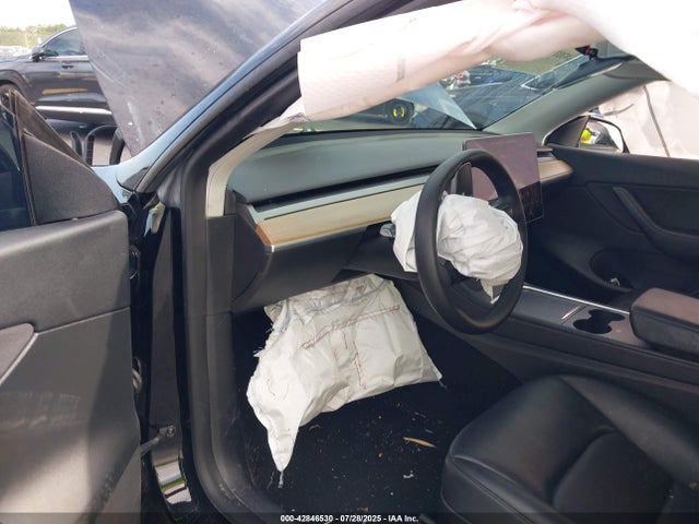 2022 TESLA MODEL Y 7SAYGDEF8NF391851 Photo 4