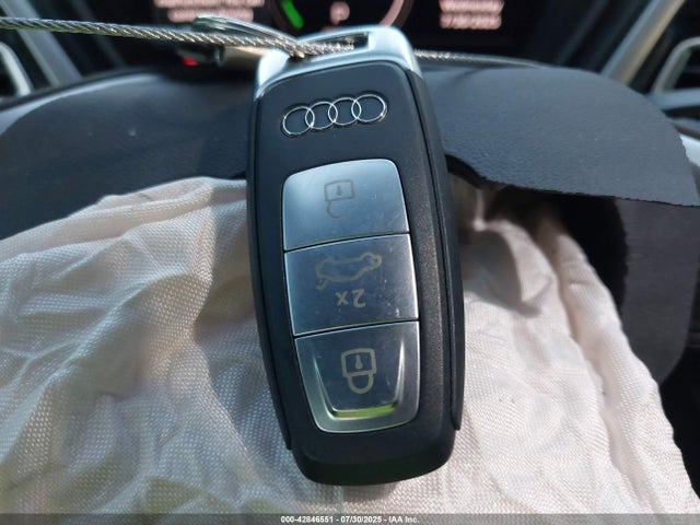 2023 AUDI Q4 E-TRON WA1BCBFZ0PP006457 Photo 10