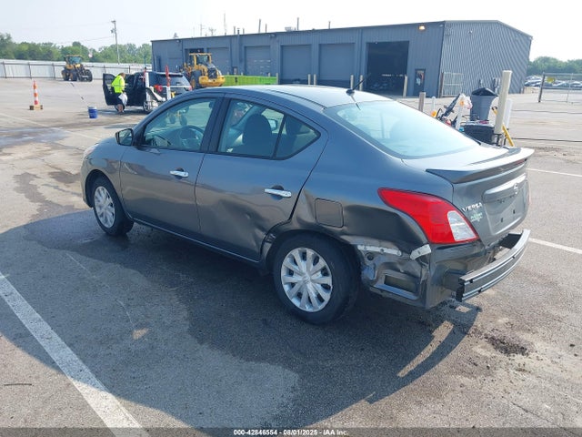 Nissan Versa 2019 3N1CN7AP3KL879814 Image 3