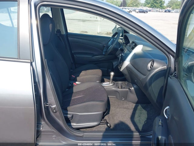 Nissan Versa 2019 3N1CN7AP3KL879814 Image 5