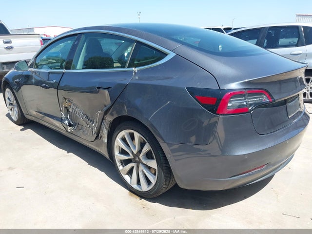 2020 TESLA MODEL 3 5YJ3E1EA1LF802276 Photo 2