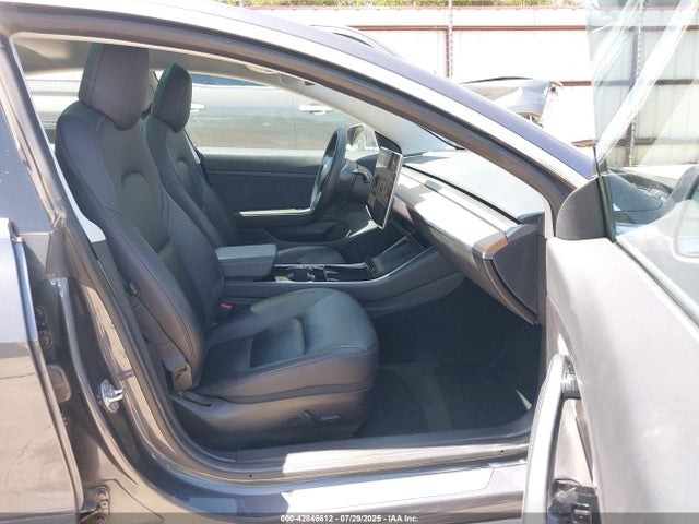 2020 TESLA MODEL 3 5YJ3E1EA1LF802276 Photo 4