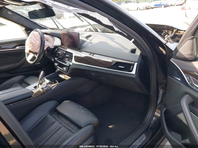 WBA73BJ05MWX34763 BMW 540I