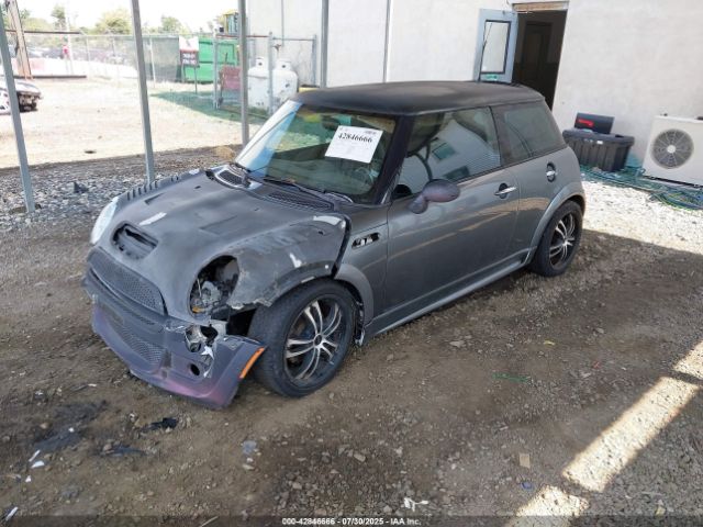2003 MINI COOPER S WMWRE33483TD67403 Photo 1