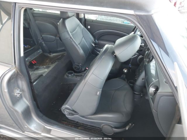 2003 MINI COOPER S WMWRE33483TD67403 Photo 7