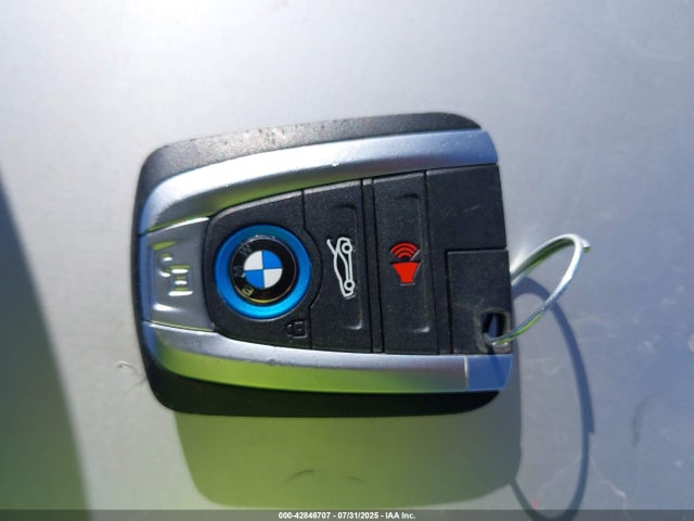 BMW I8 2015 WBY2Z2C59FV674580 Image 11