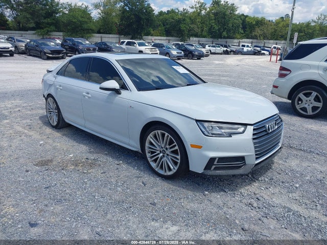 2018 AUDI A4 WAULMAF41JA080239 Photo 0