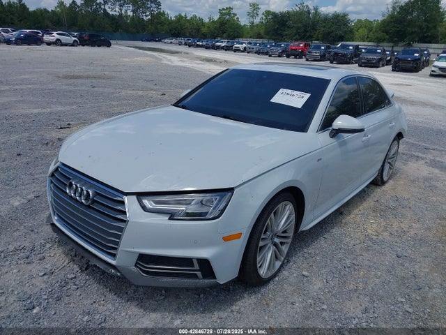2018 AUDI A4 WAULMAF41JA080239 Photo 1