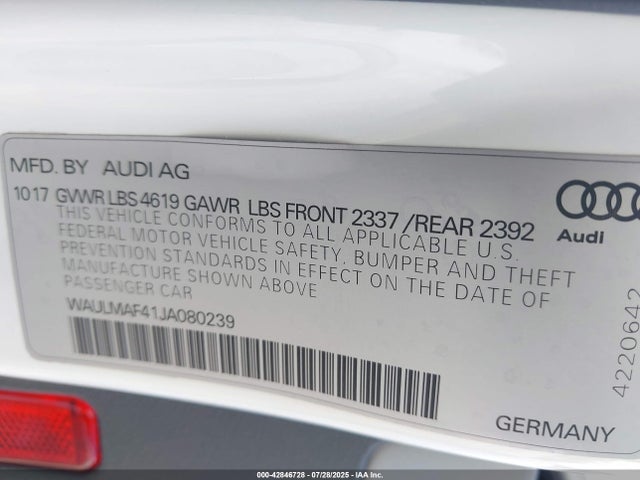 2018 AUDI A4 WAULMAF41JA080239 Photo 8
