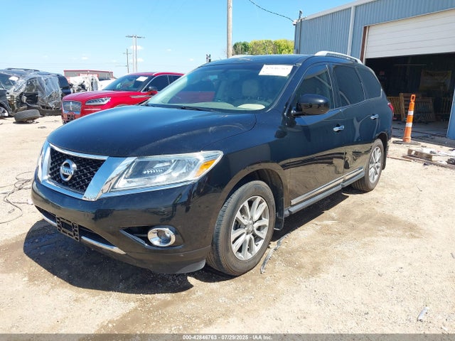 Nissan Pathfinder 2014 5N1AR2MN8EC640857 Image 2