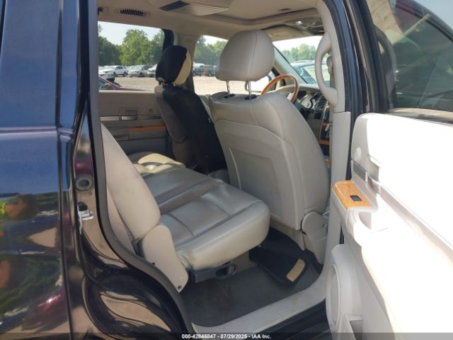 2009 CHRYSLER ASPEN 1A8HW58T99F707145 Photo 7