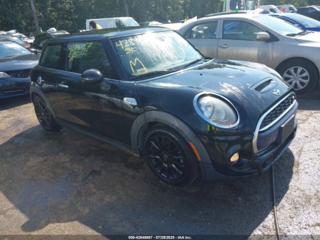 2015 MINI HARDTOP WMWXP7C50F2A35581 Photo 0