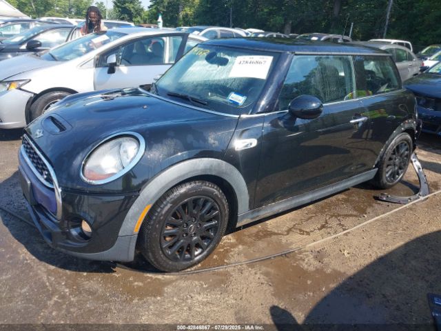 2015 MINI HARDTOP WMWXP7C50F2A35581 Photo 1