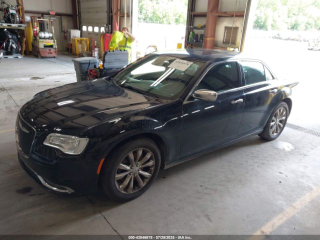 2017 CHRYSLER 300 2C3CCAKGXHH571267 Photo 1