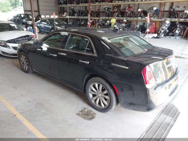 2017 CHRYSLER 300 2C3CCAKGXHH571267 Photo 2