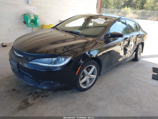 Chrysler 2015 2015 1C3CCCBB9FN691145 Image 2