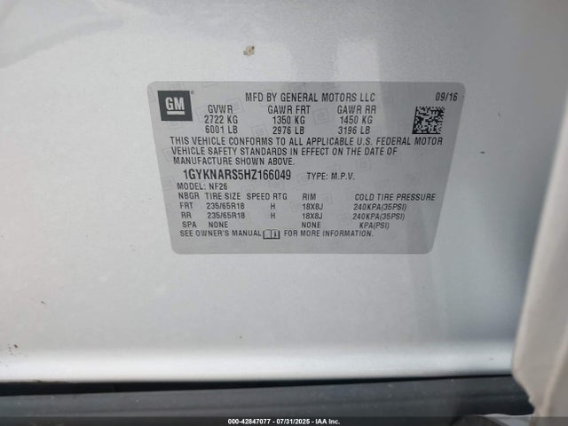 2017 CADILLAC XT5 1GYKNARS5HZ166049 Photo 8