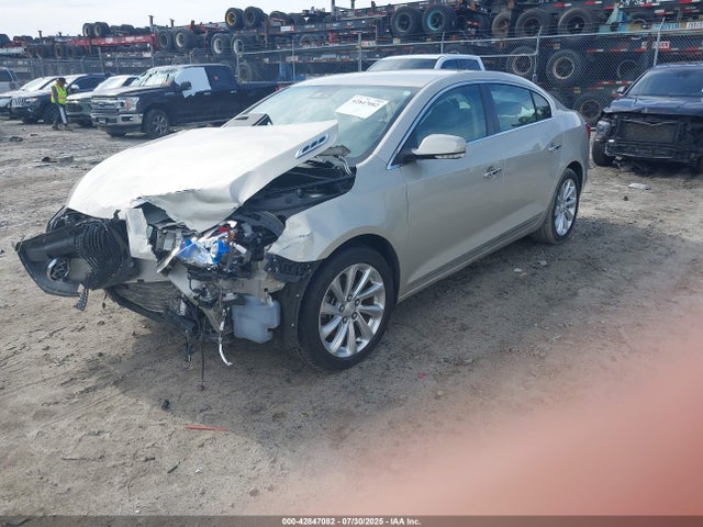 Buick lfx 2014 1G4GB5G38EF257994 Image 2