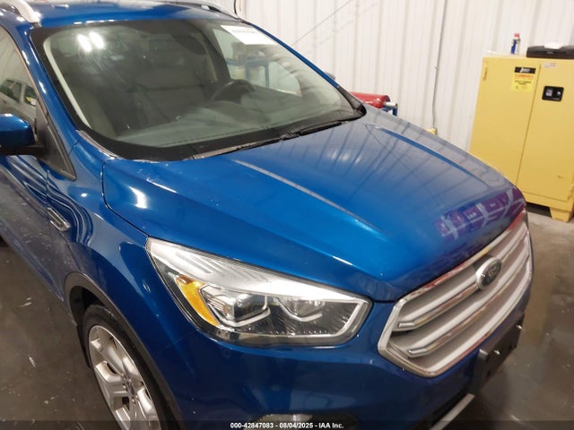1FMCU9J93KUA63331 Ford 2019