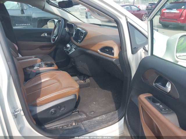 Chrysler Pacifica 2017 2C4RC1GG2HR597788 Image 5