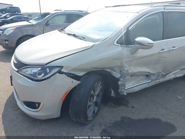 Chrysler Pacifica 2017 2C4RC1GG2HR597788 Image 6