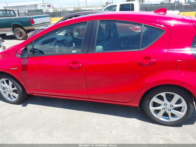 JTDKDTB32G1128833 Toyota 1nz-fxe+1lm