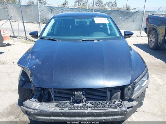 Продажа на аукционе авто 2017 Volkswagen Passat 1.8t Se, vin: 1VWBT7A31HC017849, номер лота: 42847130