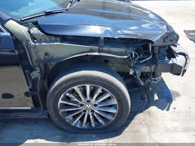 Продажа на аукционе авто 2017 Volkswagen Passat 1.8t Se, vin: 1VWBT7A31HC017849, номер лота: 42847130