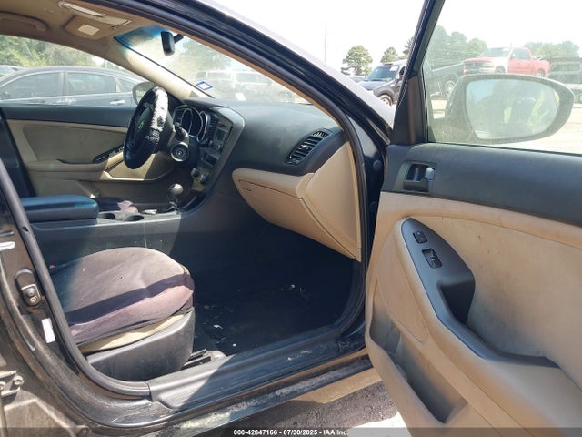 42847166 :رقم المزاد ، KNAGM4A79B5156661 vin ، 2011 Kia Optima Lx مزاد بيع