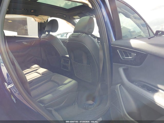 2022 AUDI Q7 WA1VXBF72ND006488 Photo 7