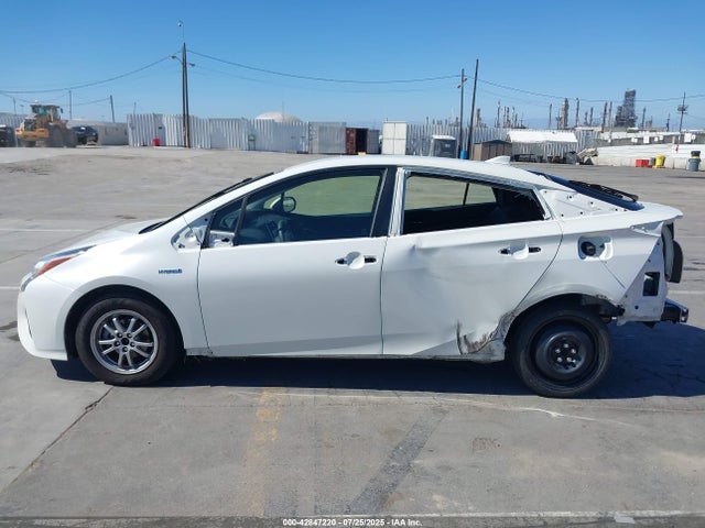JTDKBRFU9G3018295 Toyota 2zr-fxe,1nm