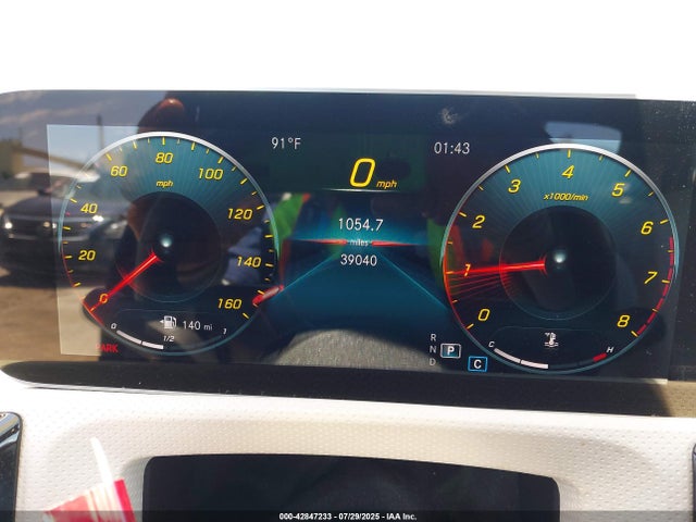 WDD3G4EB6KW028966 Mercedes-Benz m260