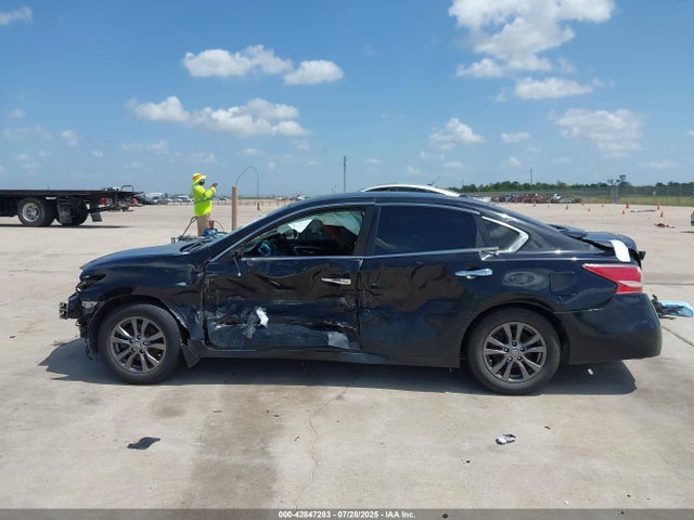 Nissan Altima 2015 1N4AL3AP1FC457650 Image 14