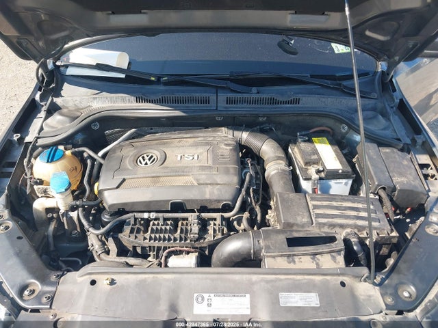 3VWD17AJ0FM230803 Volkswagen 1.8t
