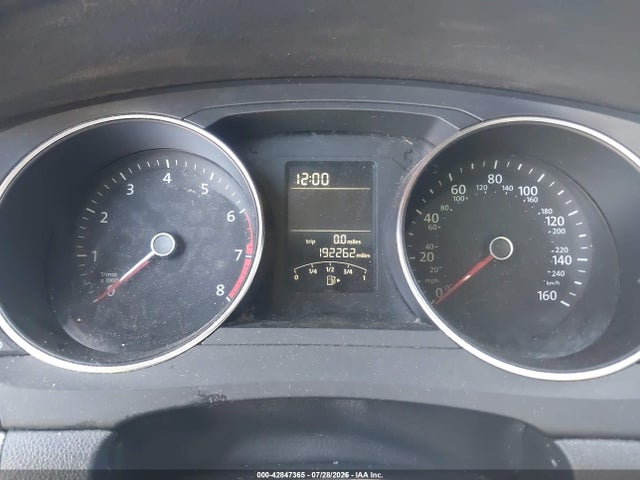 3VWD17AJ0FM230803 Volkswagen 1.8t