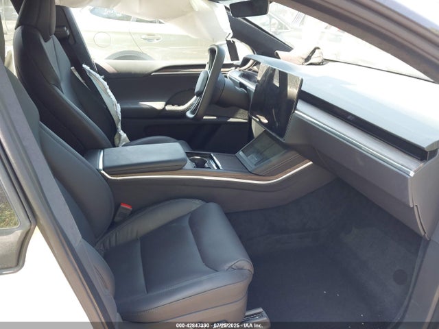 2023 TESLA MODEL X 7SAXCDE56PF368506 Photo 4