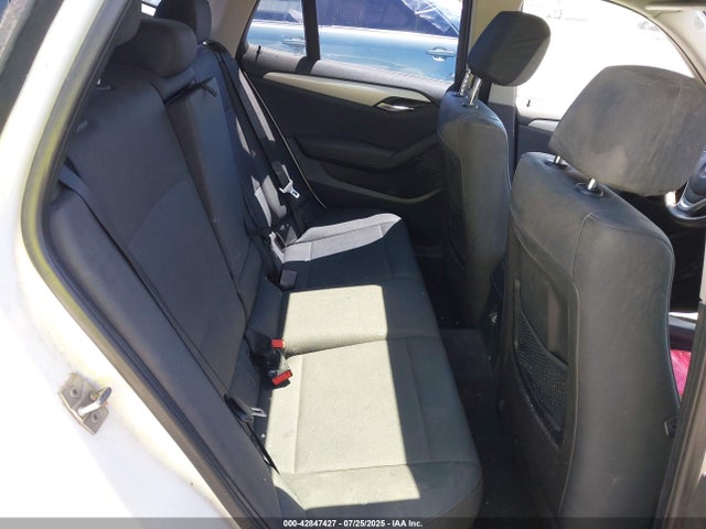 BMW 2014 2014 WBAVM1C55EVW52739 Image 8