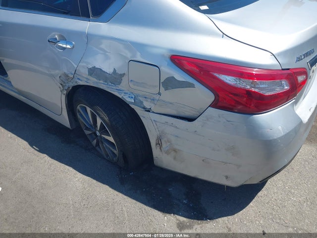 Nissan Altima 2017 1N4AL3AP2HC223133 Image 6