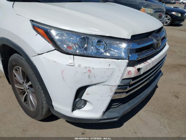 2017 TOYOTA HIGHLANDER 5TDJZRFH8HS379477 Photo 5