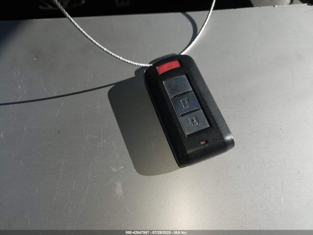 JA4AP4AW2JZ008117 Mitsubishi mivec