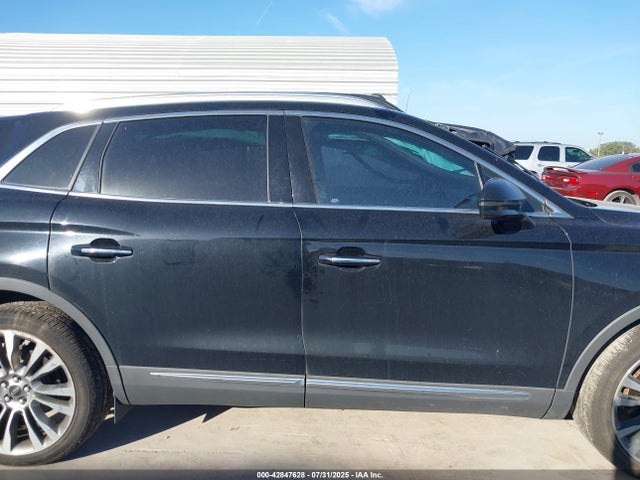 2LMTJ6LR2GBL80216 Lincoln 2016