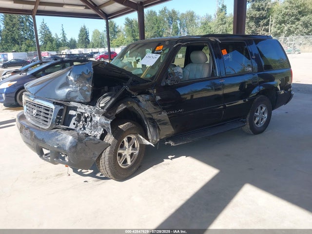 2000 CADILLAC ESCALADE 1GYEK13R3YR113166 Photo 1