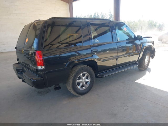 2000 CADILLAC ESCALADE 1GYEK13R3YR113166 Photo 3