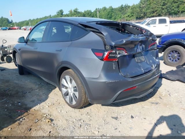 2023 TESLA MODEL Y 7SAYGAEE9PF945648 Photo 2